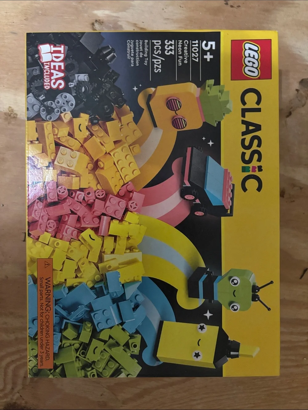 Lego Classic Brick Set in Yellow, Pink, Blue, Green